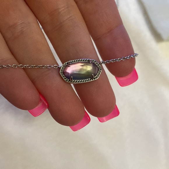 Kendra Scott Necklace and Dust Bag - Picture 2 of 5